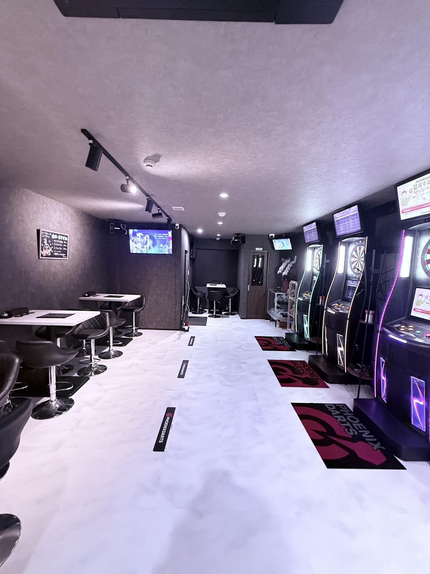Dart's&Pokeca Bar GHOUL　内装