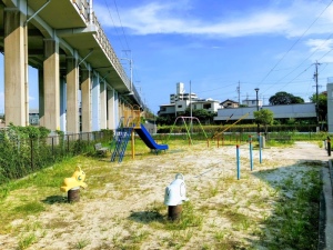 新池小公園遊具