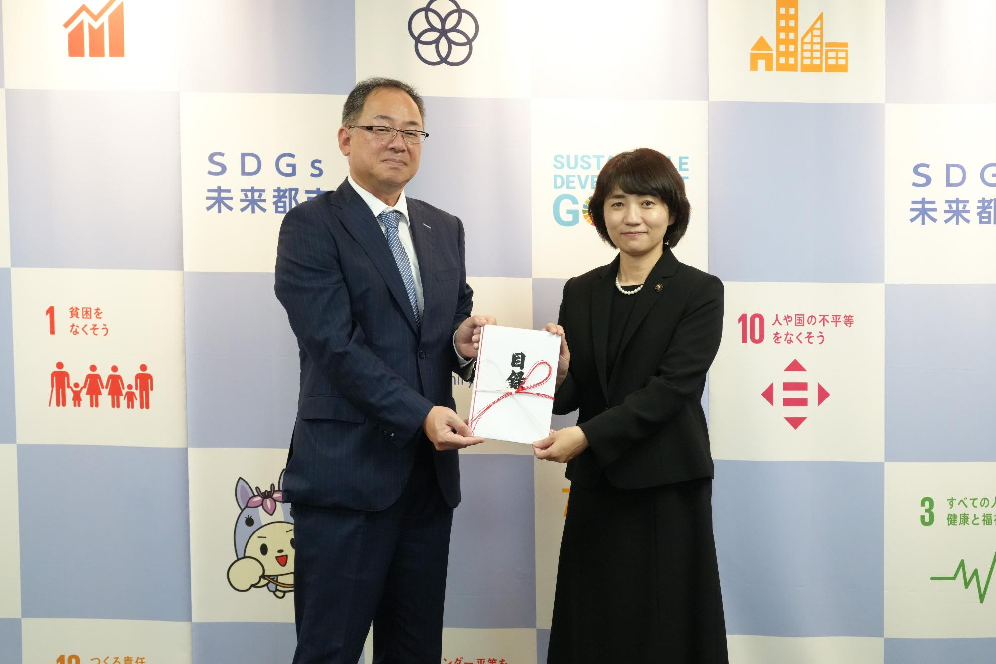 250626 株式会社トーヨーセキュリティイーエス様_贈呈式