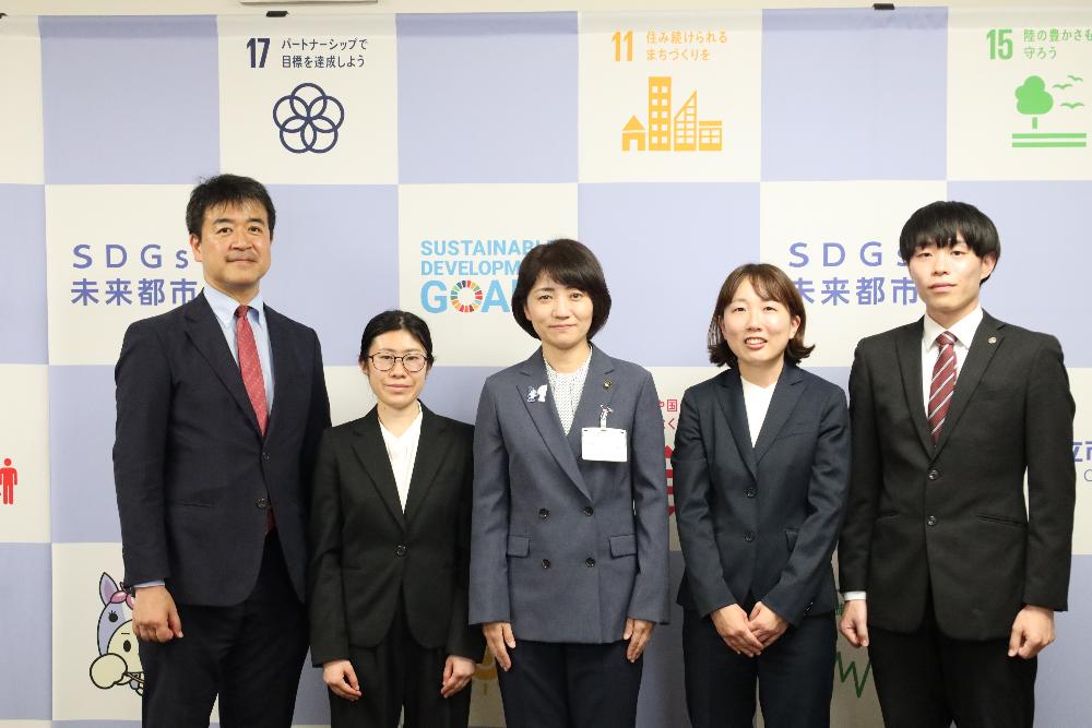 JICA海外協力隊グローカルプログラム（帰国後型）市長表敬写真